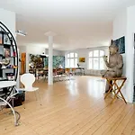 Kuenstlerloft Im Herzen Von Kreuzberg